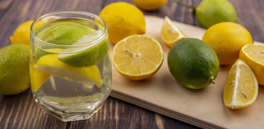 Agua con limón, perjudicial para esmalte de los dientes