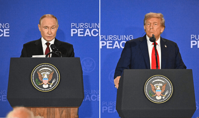 Vladimir Putin y Donald Trump, en la conferencia de prensa tras su cumbre del 15 de agosto de 2925 en Alaska.