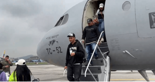 Familiares de alias Fito en su llegada a Ecuador en 2024