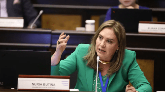 Nuria Butiñá, legisladora de la Revolución Ciudadana.
