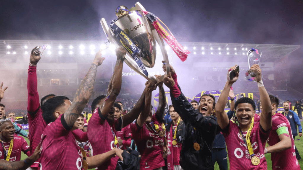 Independiente del Valle, vigente campeón. Foto: Studiofútbol.