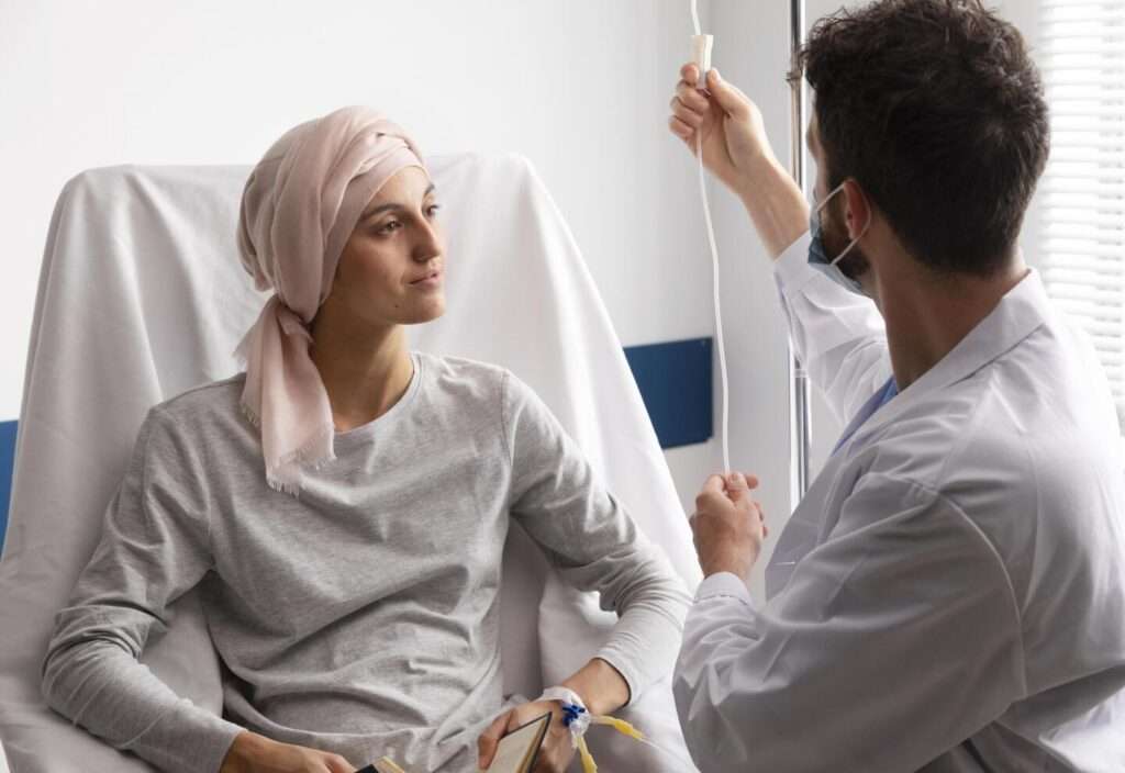 Paciente en quimioterapia.Foto: Freepik.