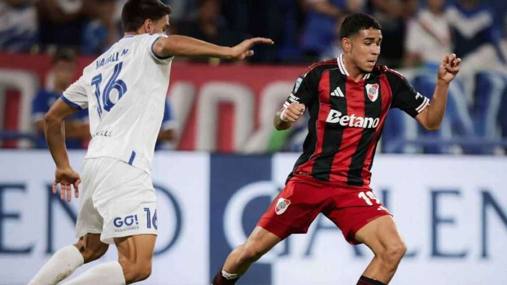 Kendry Páez en el duelo River Plate vs. Velez Sársfield. Foto: ESPN.
