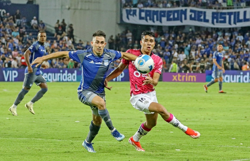 Emelec vs. Independiente del Valle en 2024. Foto: Afición Central.