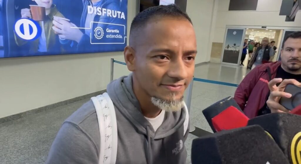 Intriago arribó a Guayaquil para sumarse a Barcelona. Foto: Juan Francisco Rueda.