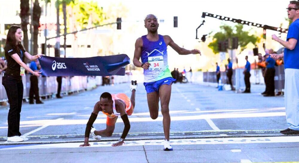Martin remontó a Kamau en la maratón de Los Ángeles. Foto: Dallas Express.