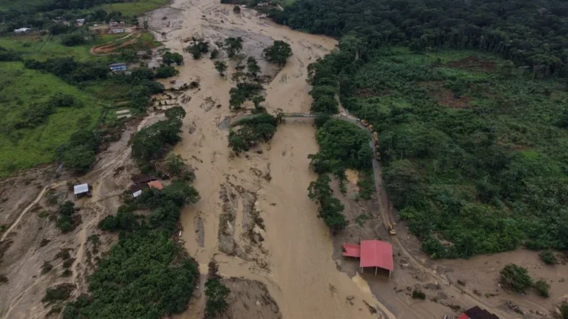 El COE provincial pidió declarar el estado de emergencia en Zamora Chinchipe para agilizar recursos y atender las afectaciones provocadas por el aluvión.
