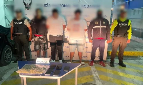 Capturan a tres presuntos integrantes de Los Lobos en Quito vinculados a Fabricio Colón Pico. (Policía Nacional)